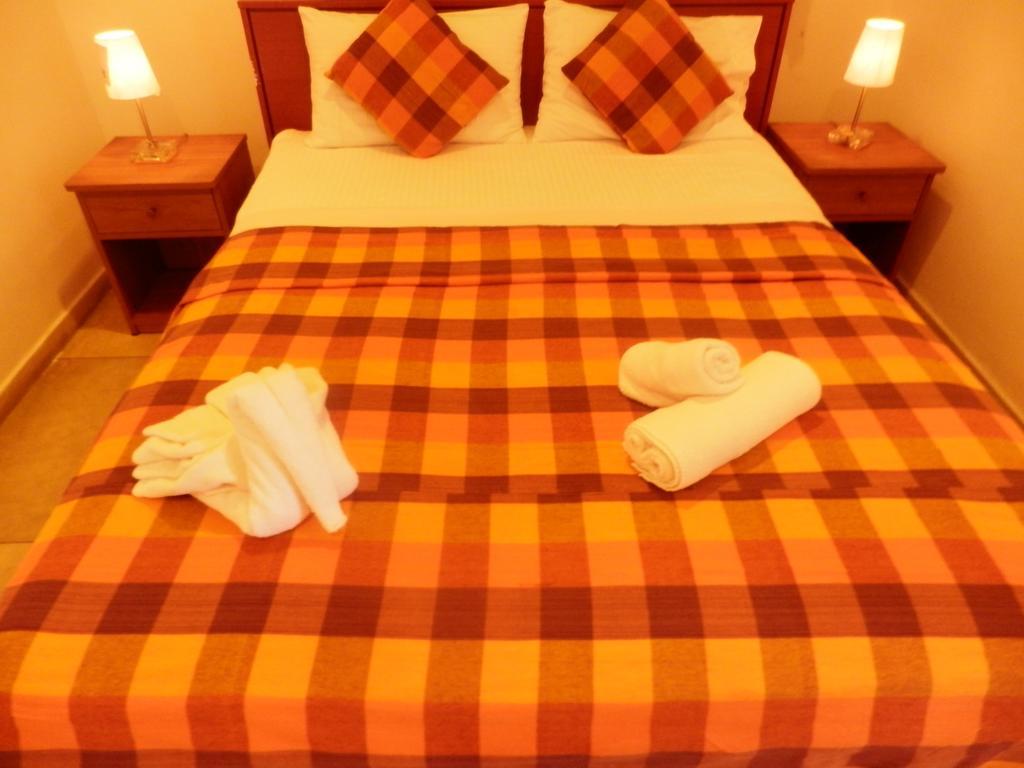 Lanka Beach Hotel Ettukala Esterno foto