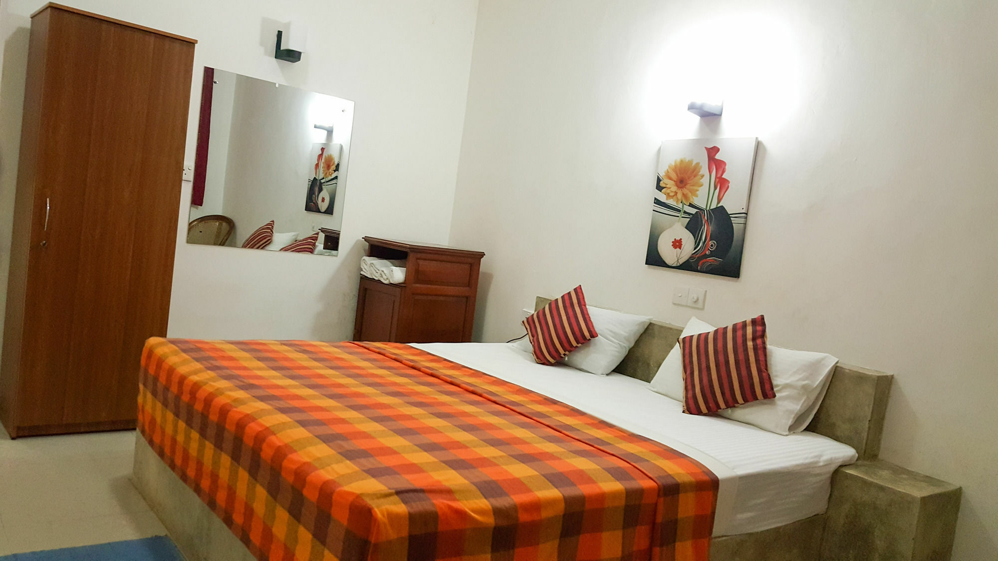 Lanka Beach Hotel Ettukala Esterno foto