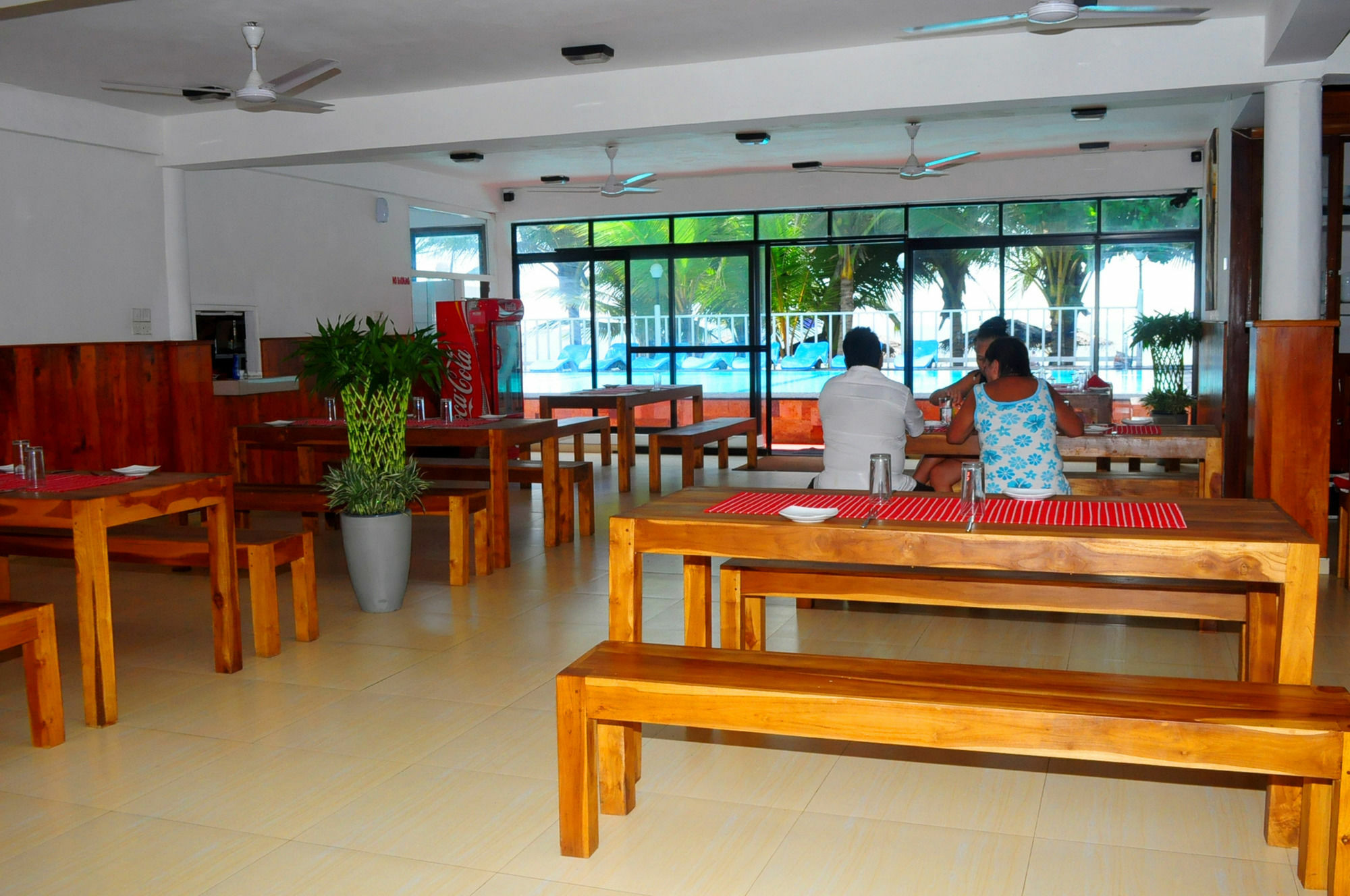 Lanka Beach Hotel Ettukala Esterno foto